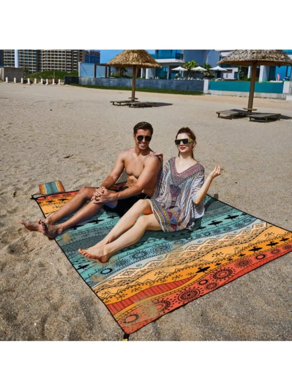 Beach Mat Waterproof Sandproof Large Beach Blanket with 4 Stakes